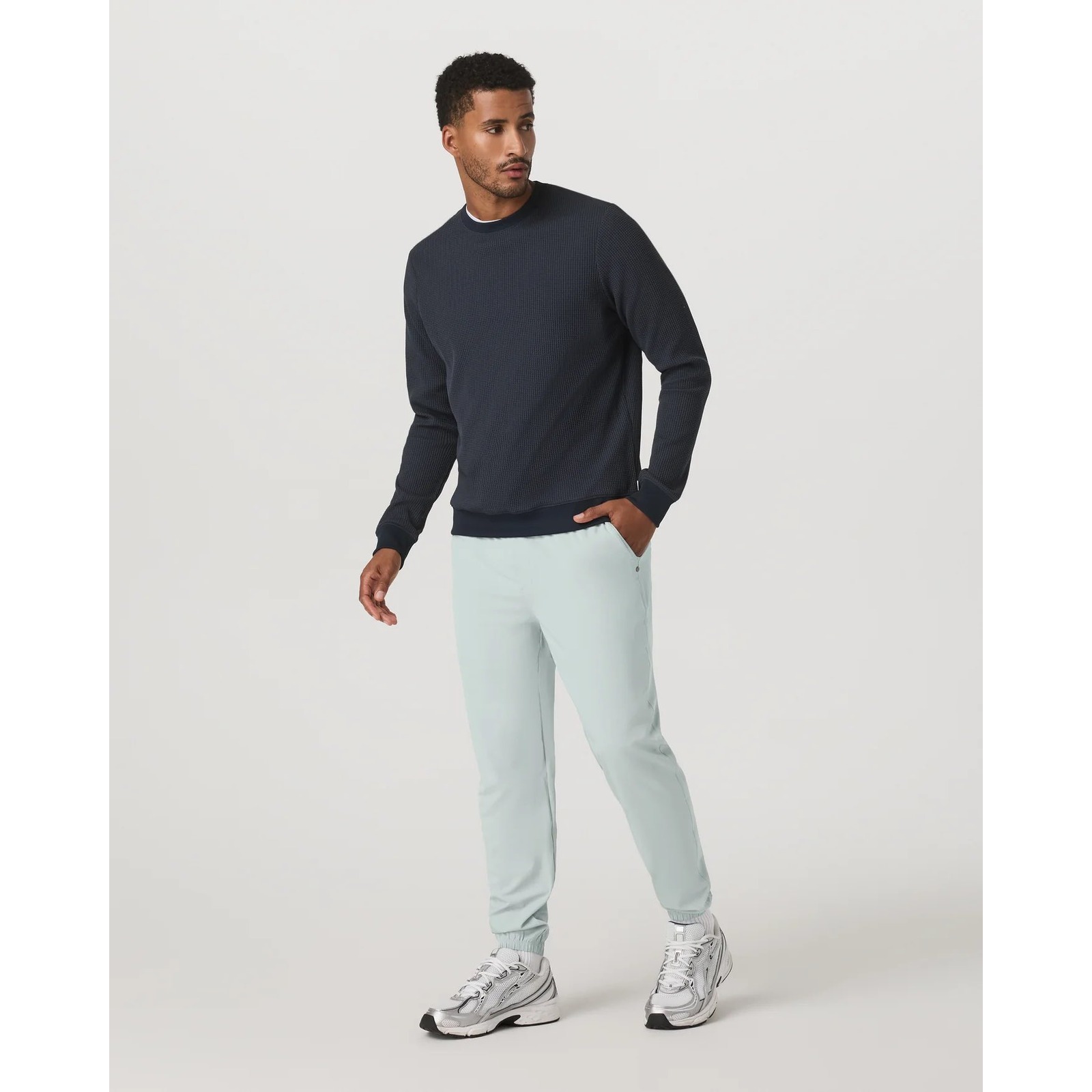 Vuori | Kore Jogger Lined Large Light Green Performance Activewear Pants